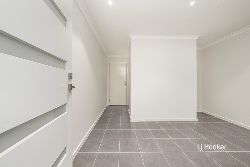 Photo - 4B Trimotor Road, Point Cook VIC 3030 - Image 2