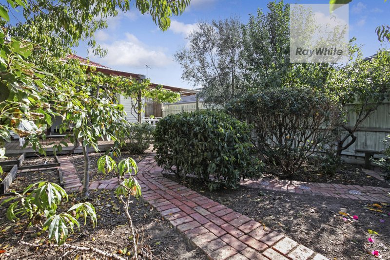 Photo - 4B Waratah Avenue, Tullamarine VIC 3043 - Image 21