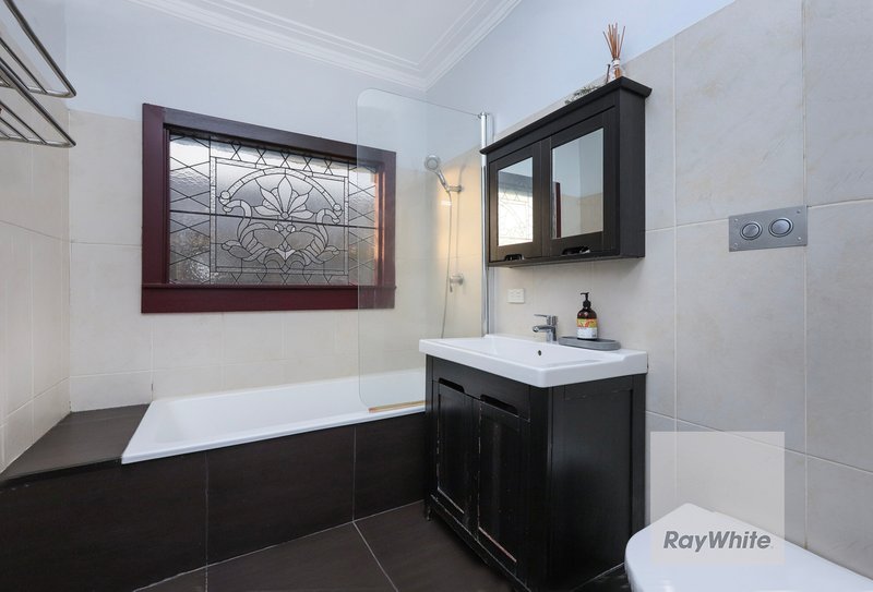 Photo - 4B Waratah Avenue, Tullamarine VIC 3043 - Image 15