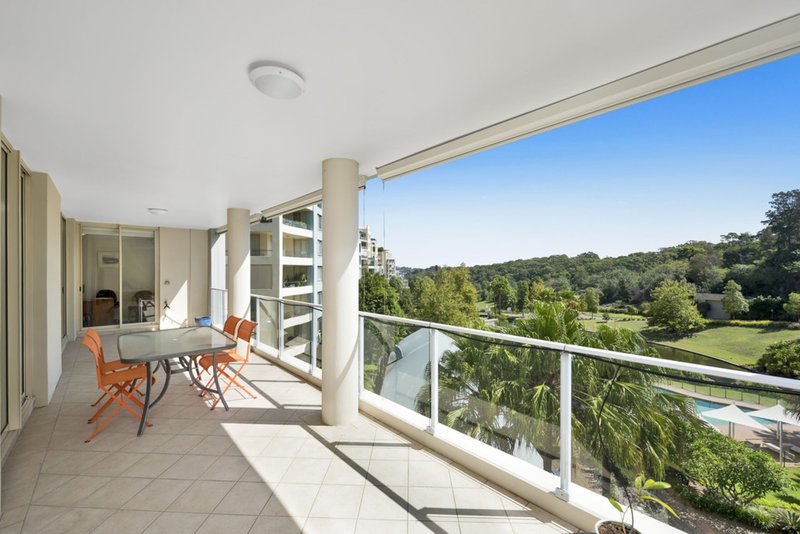 Photo - 4B/2 Gas Works Road, Wollstonecraft NSW 2065 - Image 3