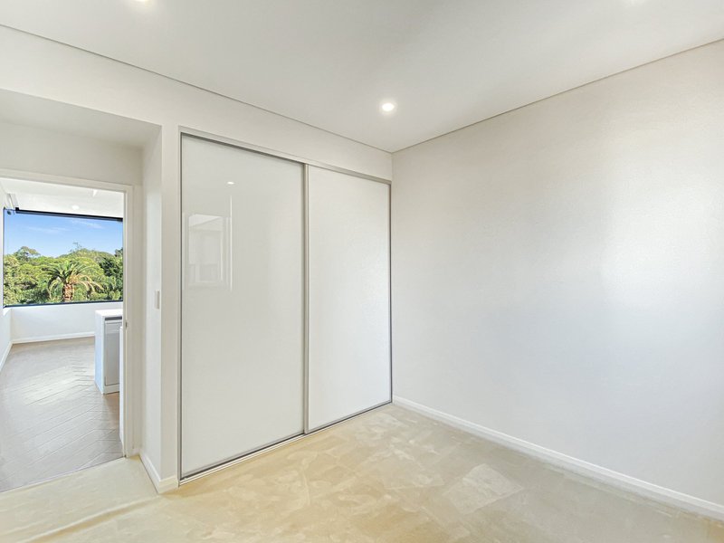 Photo - 4B/88 Burwood Road, Burwood NSW 2134 - Image 4