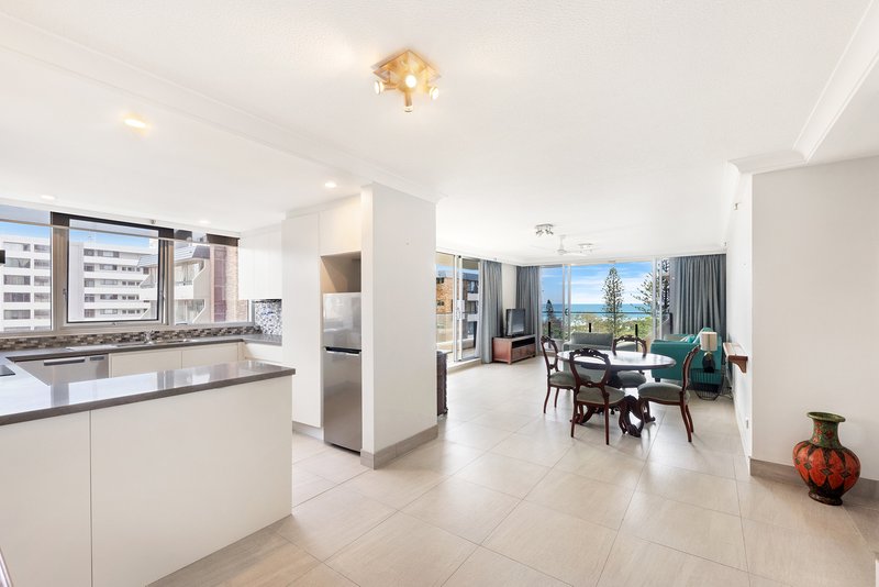 Photo - 4C/1 Albert Avenue, Broadbeach QLD 4218 - Image 3