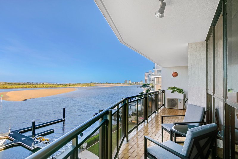 Photo - 4c/120-122 Duporth Avenue, Maroochydore QLD 4558 - Image 3