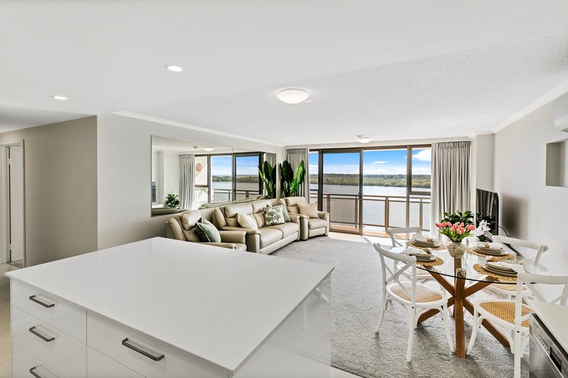 Photo - 4c/120-122 Duporth Avenue, Maroochydore QLD 4558 - Image 4