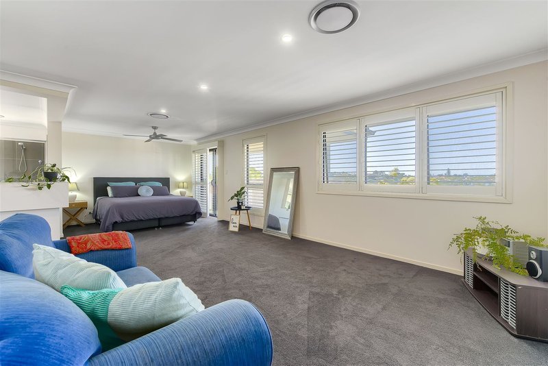 Photo - 4D Pimlico Lane, Aspley QLD 4034 - Image 9