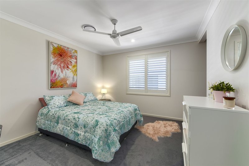 Photo - 4D Pimlico Lane, Aspley QLD 4034 - Image 12