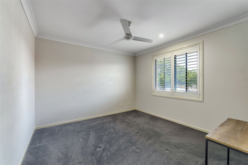 Photo - 4D Pimlico Lane, Aspley QLD 4034 - Image 14