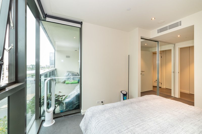 Photo - 4D/8 Waterside Place, Docklands VIC 3008 - Image 6