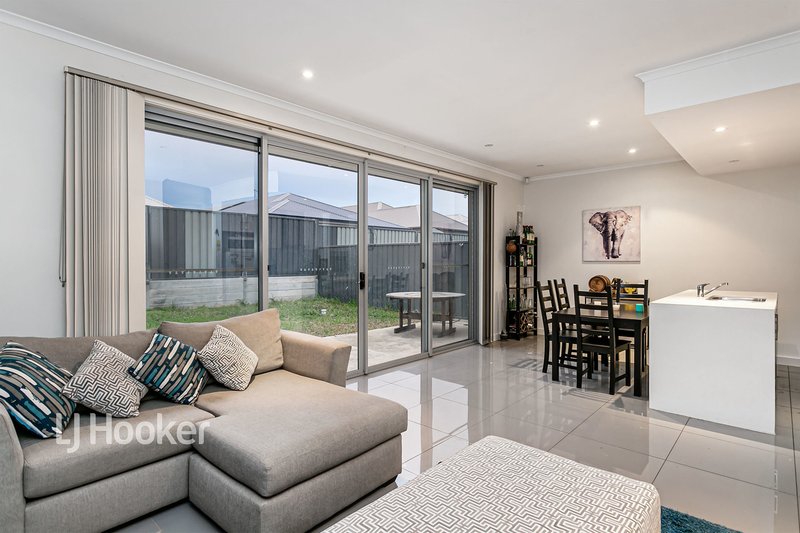 Photo - 4e Mavros Road, Elizabeth Downs SA 5113 - Image 3