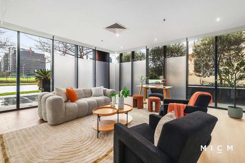 Photo - 4G0/1 Roy Street, Melbourne VIC 3004 - Image 2