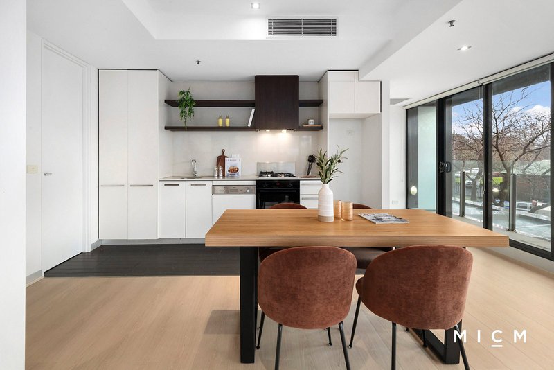 Photo - 4G0/1 Roy Street, Melbourne VIC 3004 - Image 6