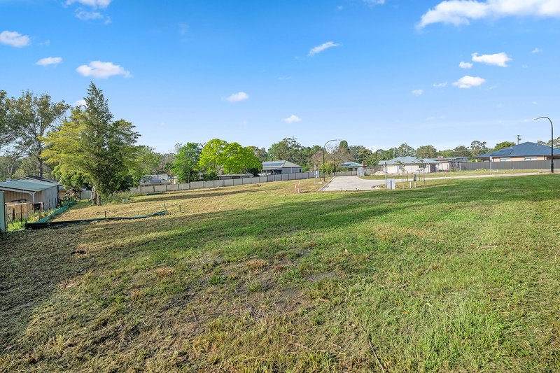 Photo - 5-13 Myrtle Place, Morisset NSW 2264 - Image 3