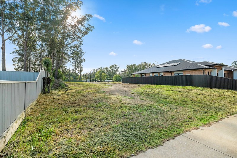 Photo - 5-13 Myrtle Place, Morisset NSW 2264 - Image 6