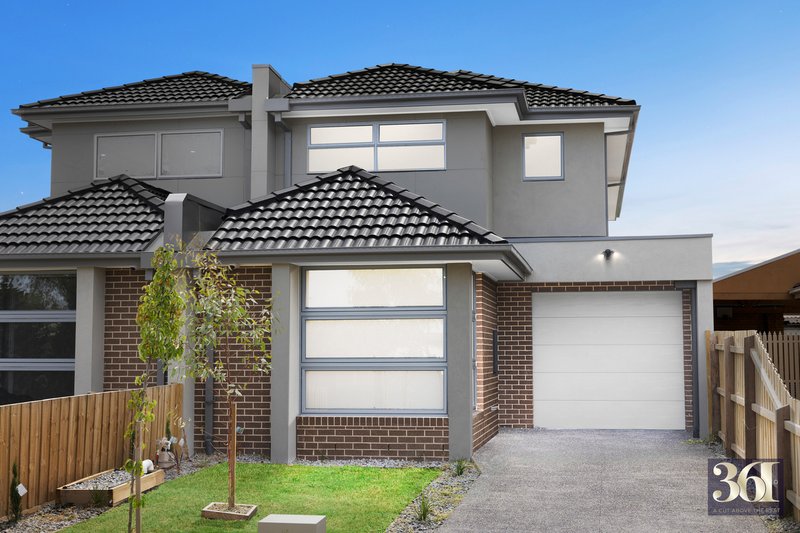 Photo - 5 & 5A Raglan Street, Avondale Heights VIC 3034 - Image 2