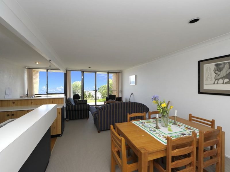 Photo - 5 / 6-8 Tomaree Street, Shoal Bay NSW 2315 - Image 8