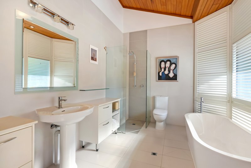 Photo - 5-6 Panoramic Place, Whitfield QLD 4870 - Image 13