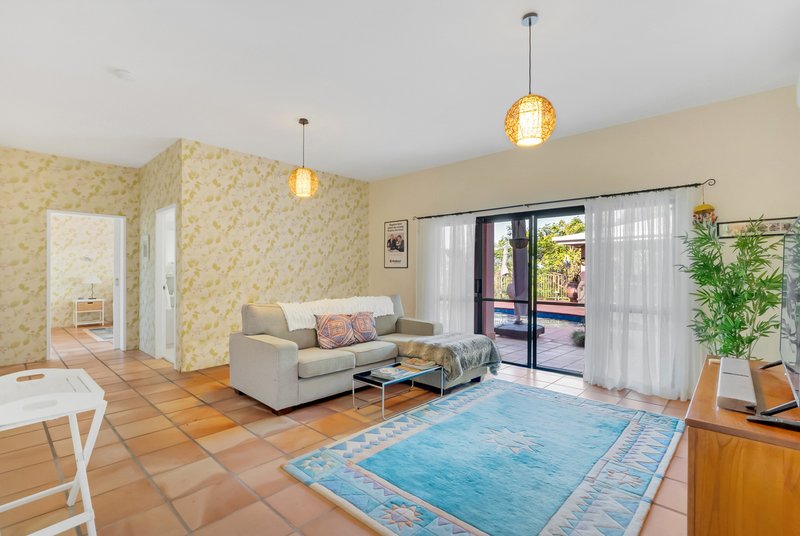 Photo - 5-6 Panoramic Place, Whitfield QLD 4870 - Image 20