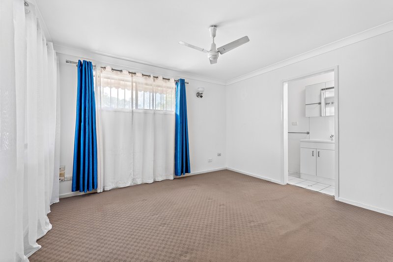 Photo - 5, 7, 9, 11 & 13 Rochester Drive, Mount Warren Park QLD 4207 - Image 12