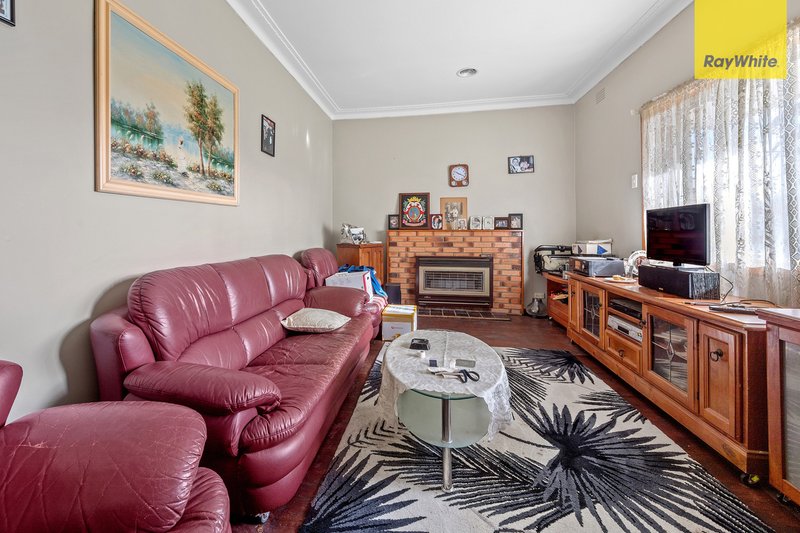 Photo - 5-7 Alexina Street, St Albans VIC 3021 - Image 5