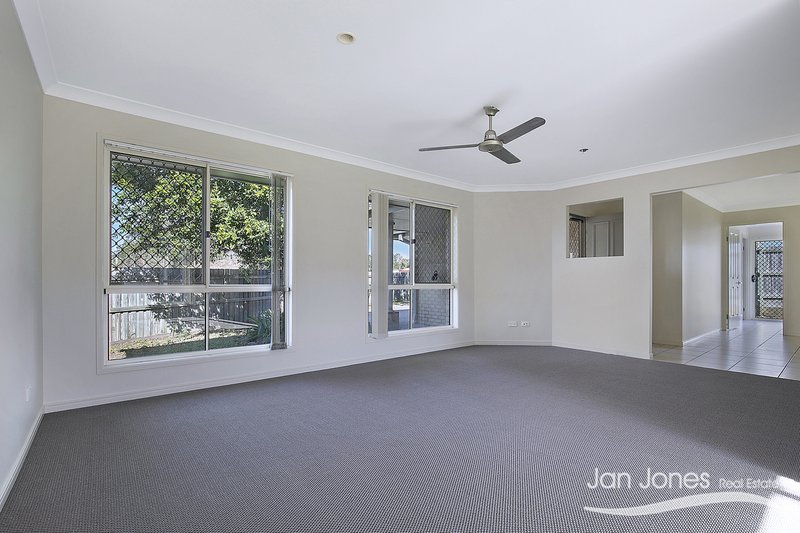 Photo - 5-7 Fernwood Rd , Morayfield QLD 4506 - Image 4