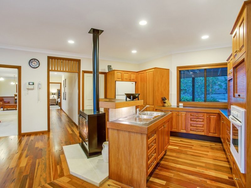 Photo - 5-7 Glenrowan Drive, Tallai QLD 4213 - Image 9