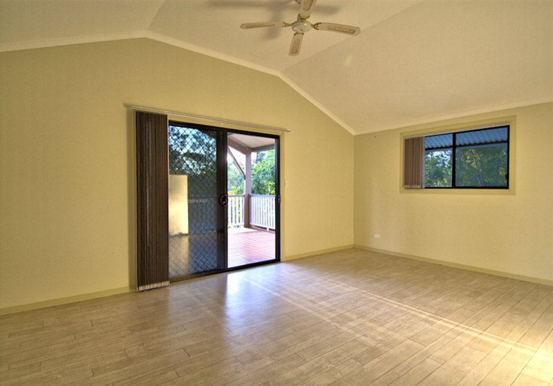 Photo - 5-7 Rosslyn Dve , Burrum Heads QLD 4659 - Image 10