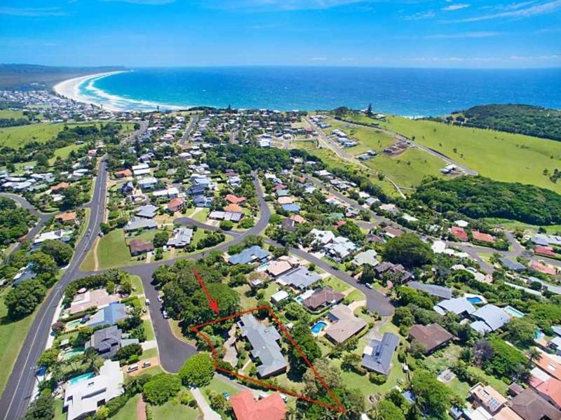 Photo - 5-7 Victor Place, Lennox Head NSW 2478 - Image 2