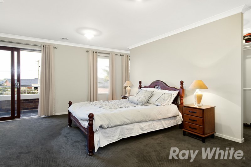 Photo - 5 Abbeydale Court, Mulgrave VIC 3170 - Image 9