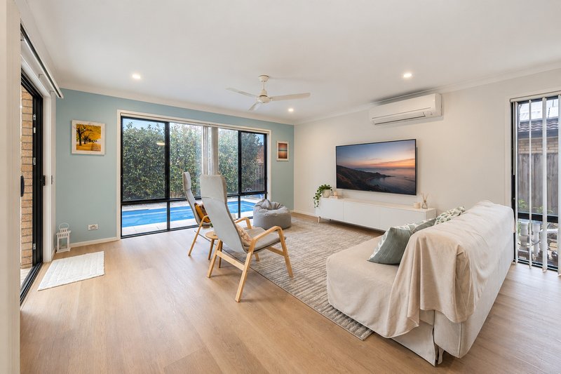 Photo - 5 Acacia Crescent, Kallangur QLD 4503 - Image 9