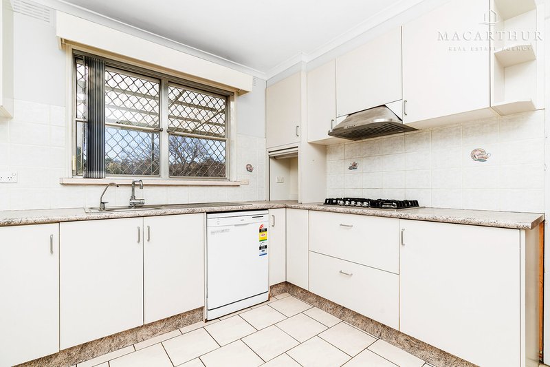 Photo - 5 Acacia Street, Kooringal NSW 2650 - Image 17