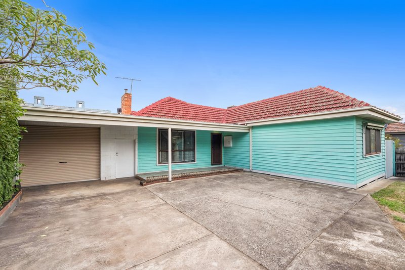 5 Academy Avenue, Reservoir VIC 3073