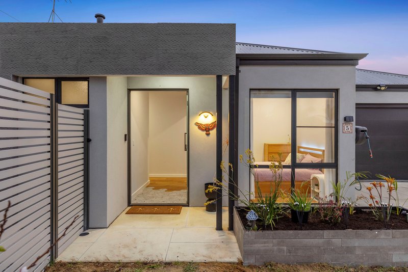 Photo - 5 Addison Way, Warwick WA 6024 - Image 2