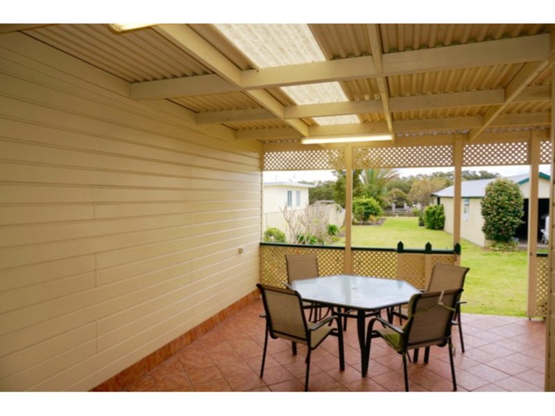 Photo - 5 Adelaide Street, Greenwell Point NSW 2540 - Image 25