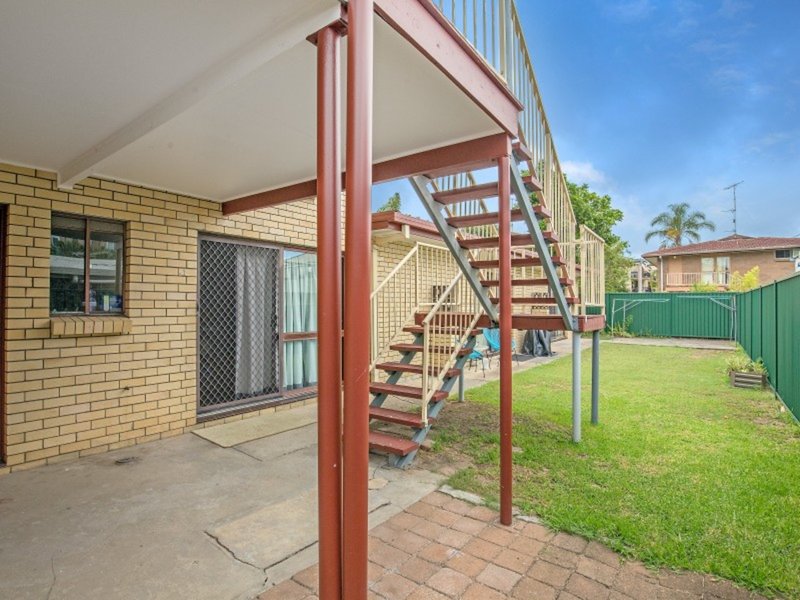 Photo - 5 Adori Street, Surfers Paradise QLD 4217 - Image 2