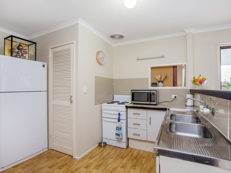 Photo - 5 Adori Street, Surfers Paradise QLD 4217 - Image 8