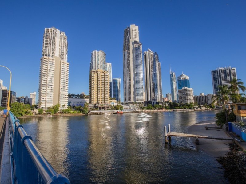 Photo - 5 Adori Street, Surfers Paradise QLD 4217 - Image 15