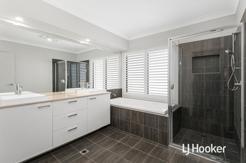 Photo - 5 Agland Avenue, Marsden Park NSW 2765 - Image 11