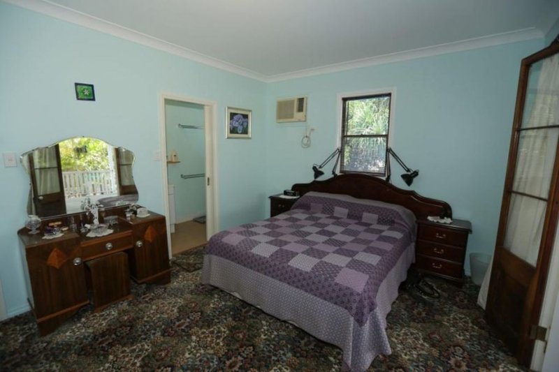 Photo - 5 Ailsa Street, West Gladstone QLD 4680 - Image 10