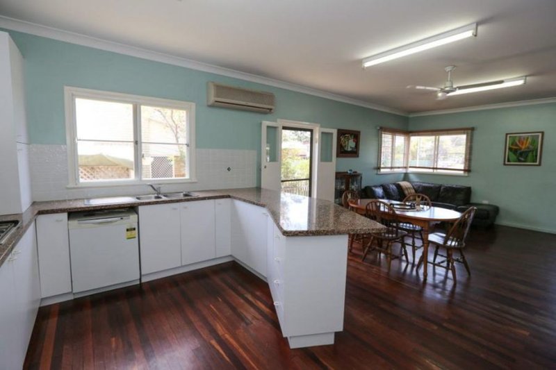 Photo - 5 Ailsa Street, West Gladstone QLD 4680 - Image 22