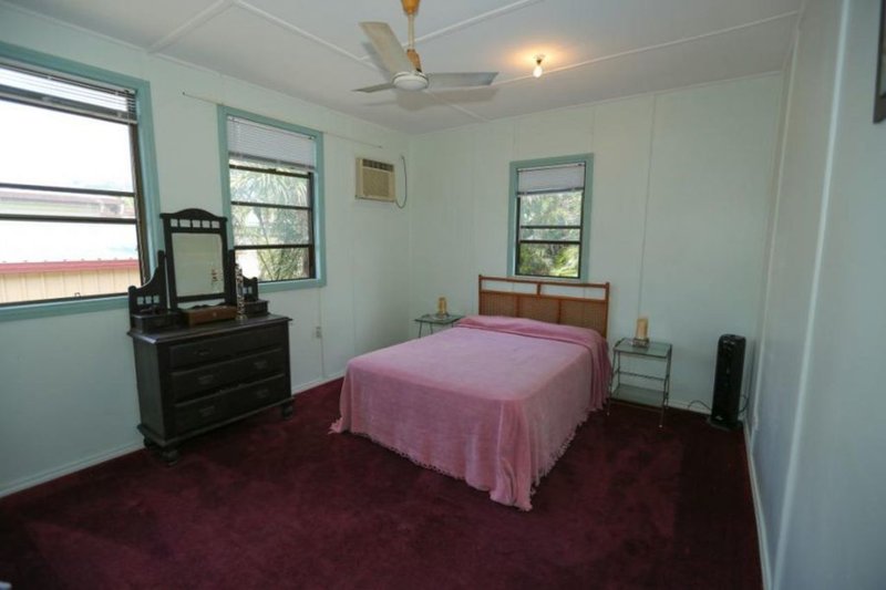 Photo - 5 Ailsa Street, West Gladstone QLD 4680 - Image 11