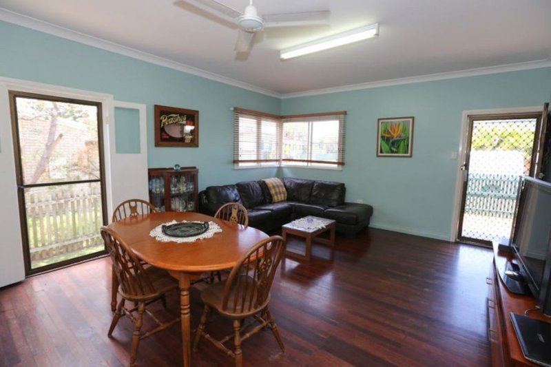 Photo - 5 Ailsa Street, West Gladstone QLD 4680 - Image 18