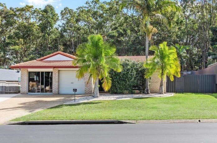 Photo - 5 Akuna Way, Mango Hill QLD 4509 - Image 1