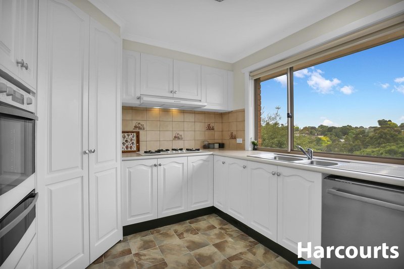 Photo - 5 Alder Place, Warragul VIC 3820 - Image 5