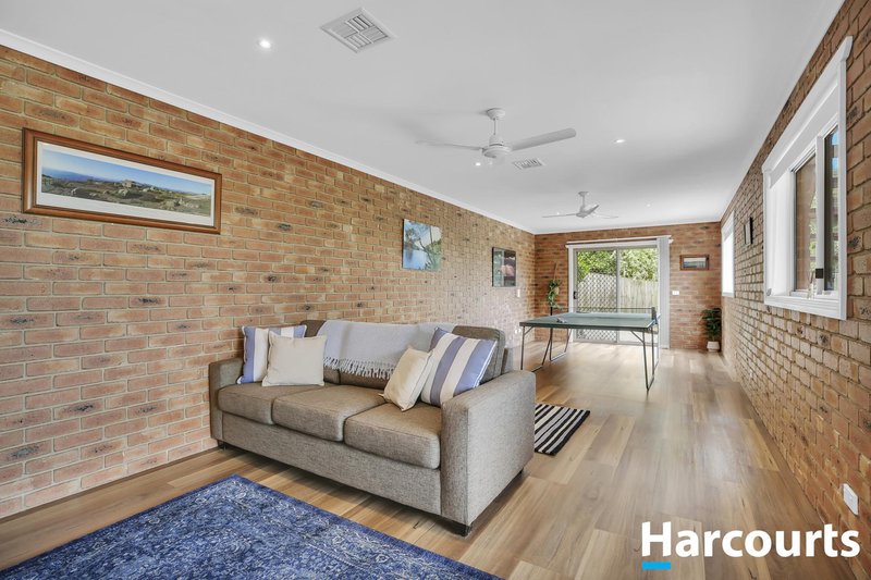 Photo - 5 Alder Place, Warragul VIC 3820 - Image 11