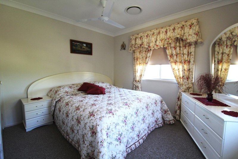 Photo - 5 Alexandra Street, Toogoolawah QLD 4313 - Image 6