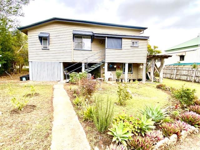 Photo - 5 Alfred Street, Biggenden QLD 4621 - Image 19