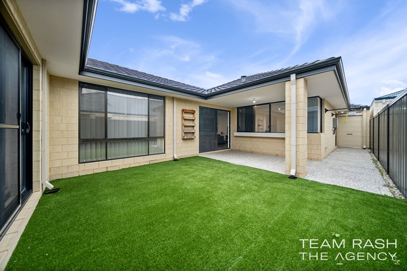 Photo - 5 Alicante Road, Caversham WA 6055 - Image 25