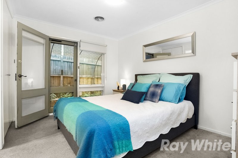 Photo - 5 Alma Close, Mulgrave VIC 3170 - Image 6