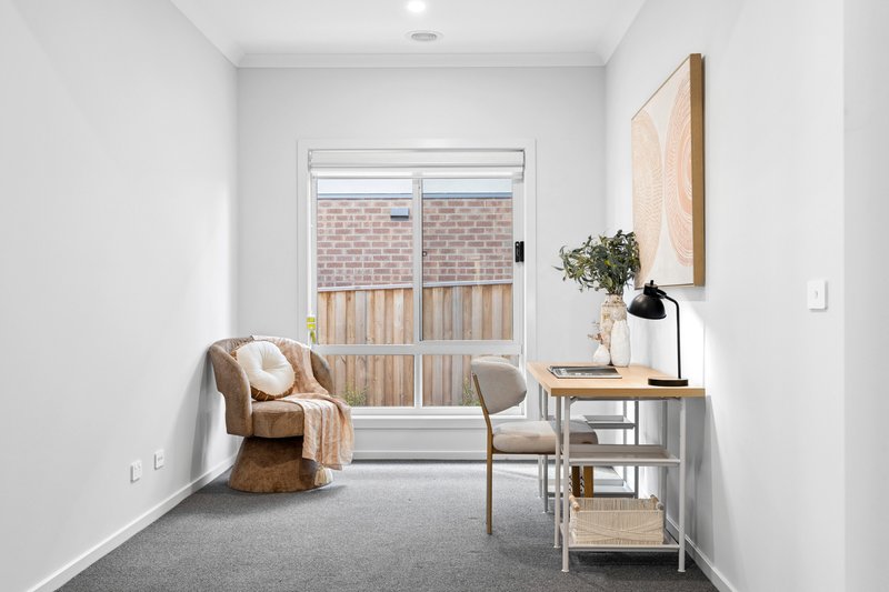 Photo - 5 Amber Rise, Kyneton VIC 3444 - Image 8