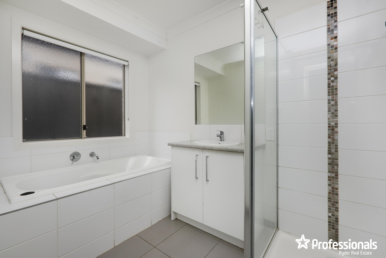 5 Amber Way, Cobblebank, VIC 3338 - Image 10